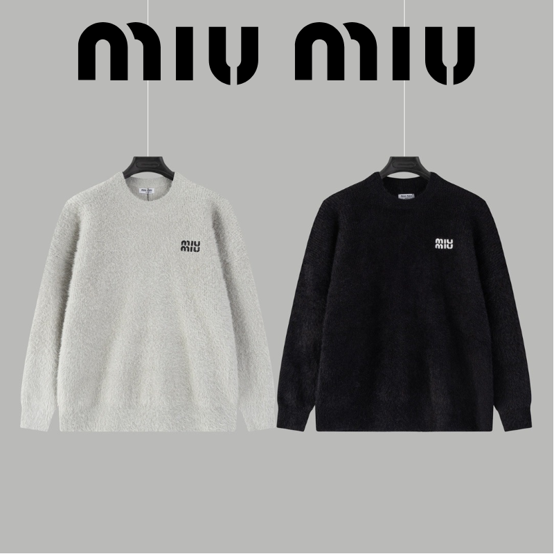 MIUMIU（ミュウミュウ）モヘア素材 ラウンドネックセーター