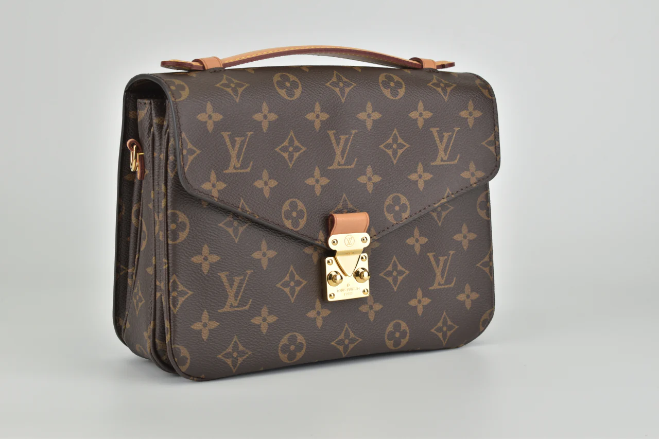 LOUIS VUITTON ルイヴィトン トポシェット メティス モノグラム クロスボディ 