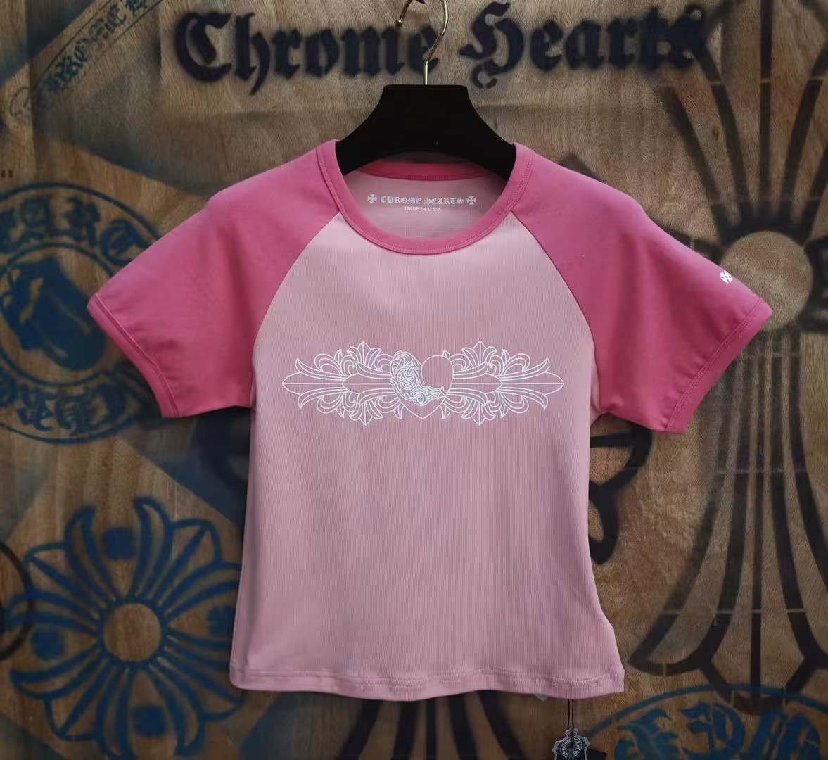 CHROME HEARTS (クロムハーツ) バインロゴ ベビーシャツ Tシャツ レディース