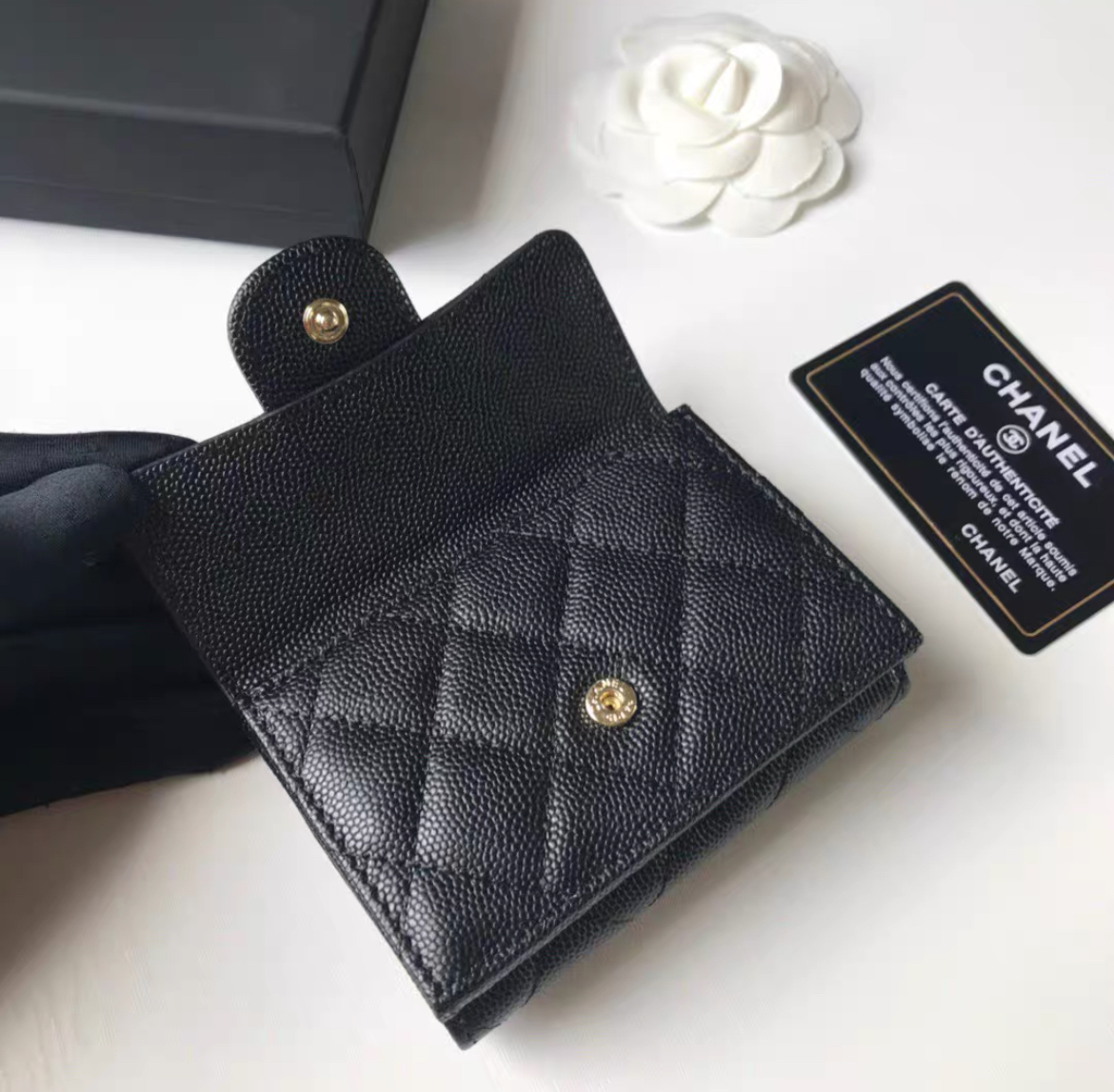 シャネル CHANEL 3つ折り財布 小銭入れ付き MATELASSE AP0230 コンパクトウォレット ブラック レディース 