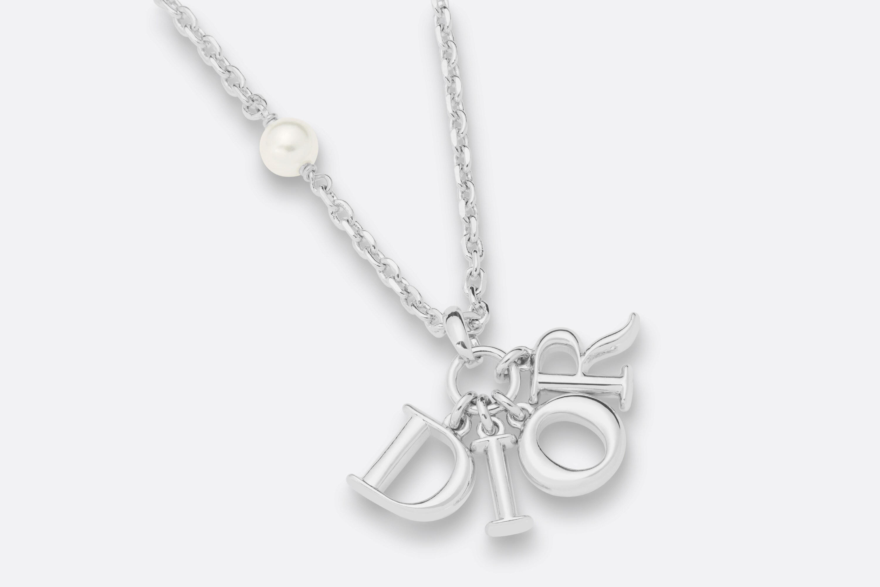 【国内発送/直営店】DIO(R)EVOLUTION ネックレス メタル & レジンパール