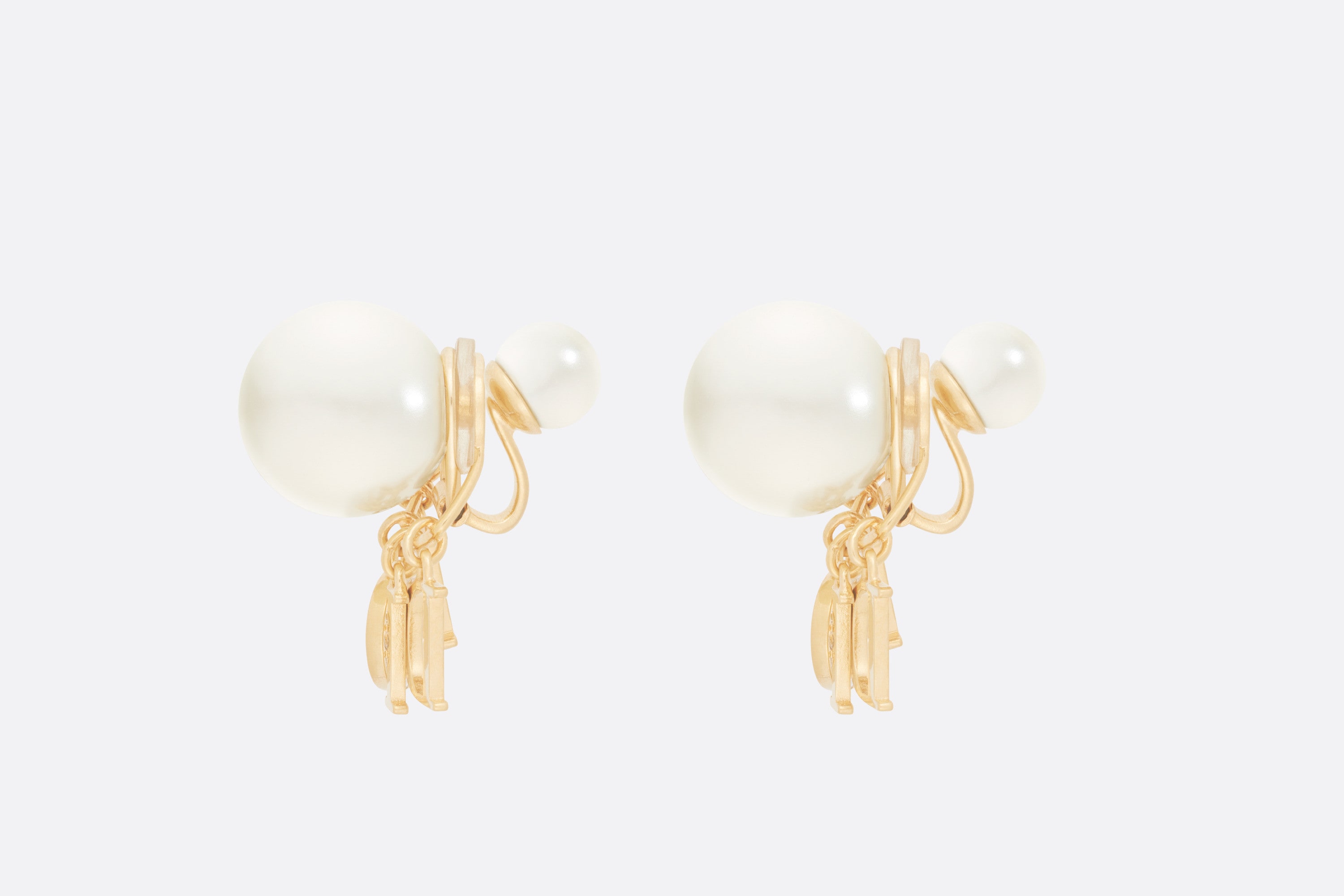 【国内発送/直営店】DIOR TRIBALES ピアス メタル・レジンパール・クリスタル