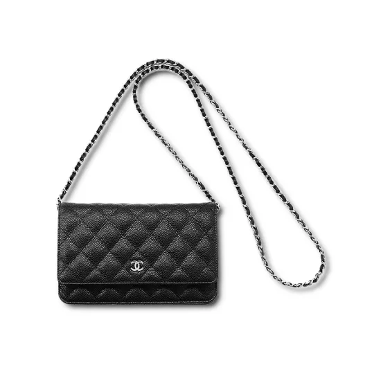 シャネル クラシック チェーンウォレット WOC AP0250｜財布とバッグを兼ねる黒キルティング