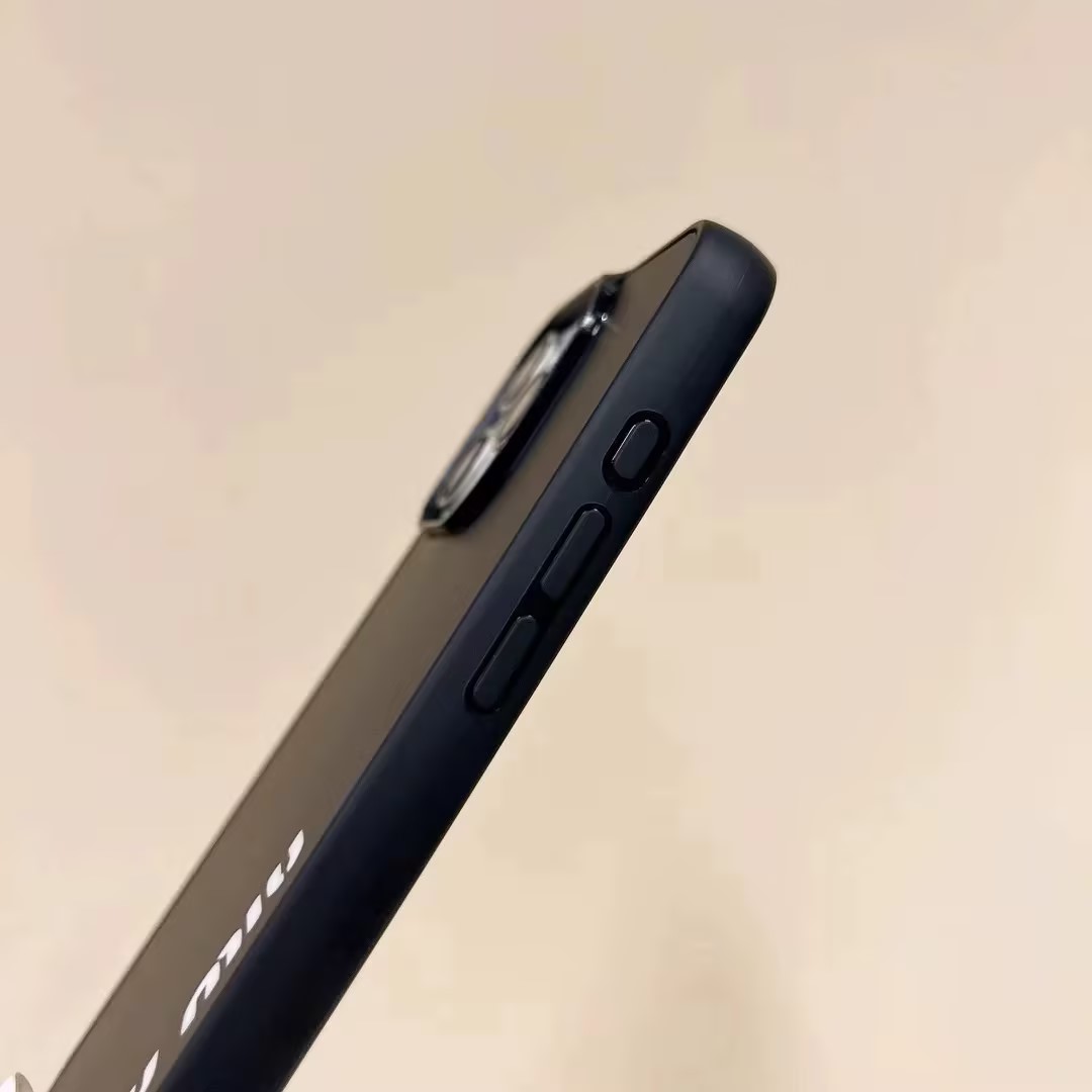 MIUMIU iPhone 15 iPhone 15Pro iPhone 15Pro Max iPhone 15Plus   耐衝撃  iPhoneケース ミュウミュウ ストラップ付き　ブラック　ブルー