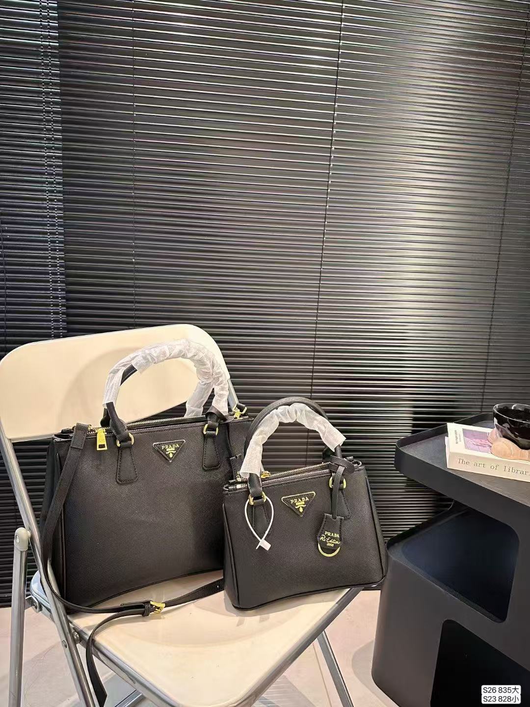 PRADA ガレリア サフィアーノレザー スモールバッグ