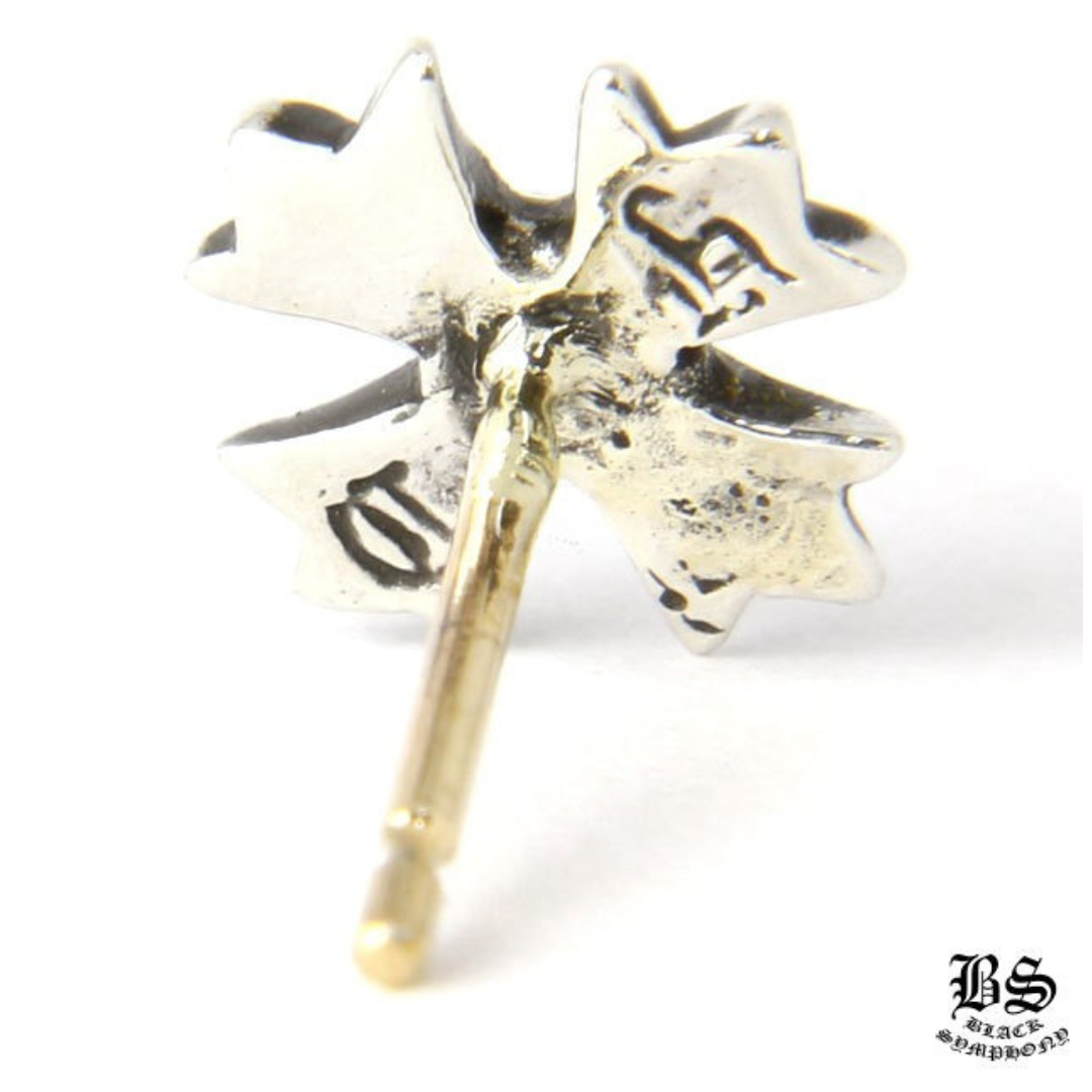【CHROME HEARTS/クロムハーツ】 CHプラススタッドピアス withダイヤモンド