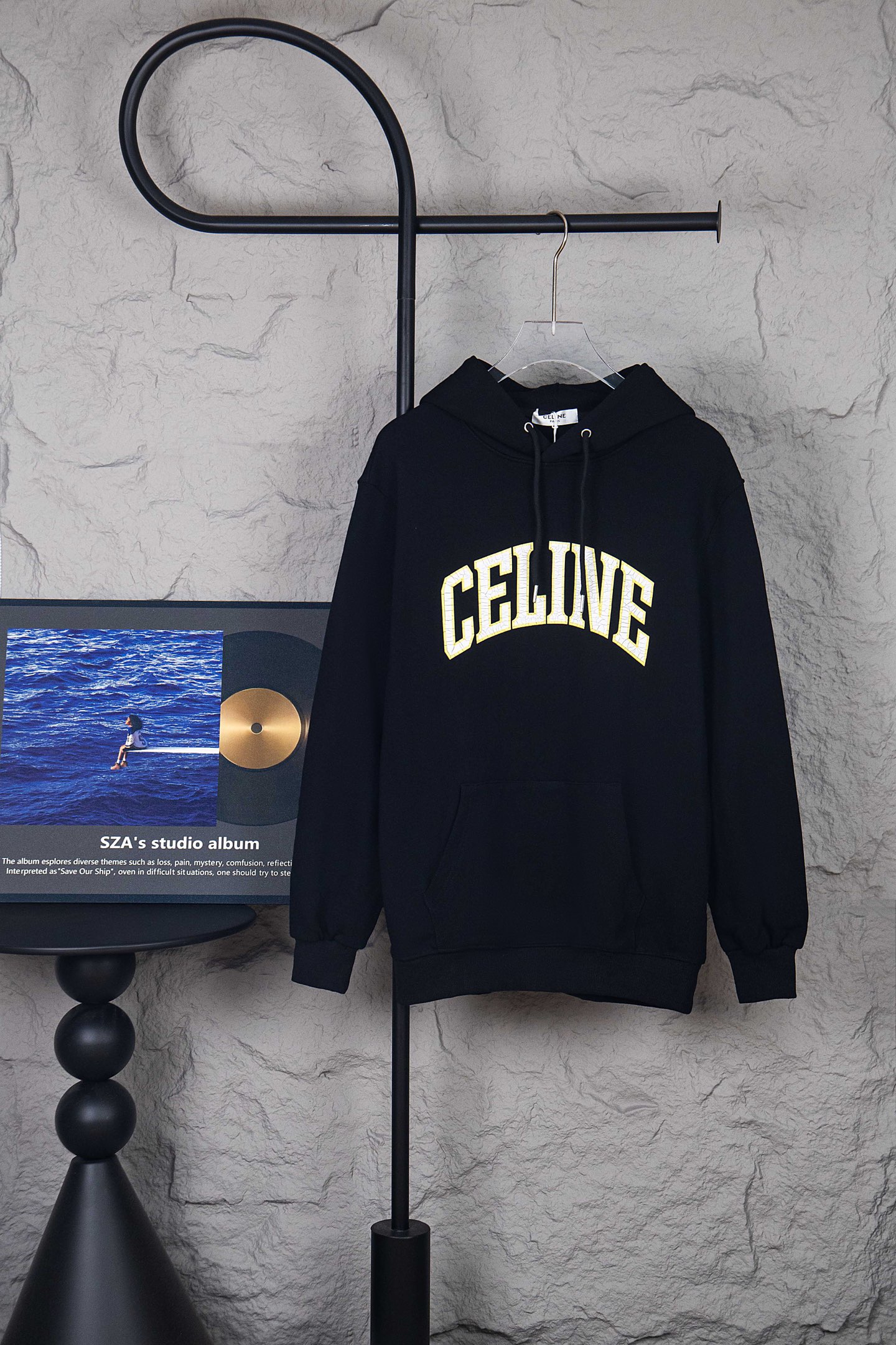 【CELINE 公式旗艦店】 セリーヌ パーカー ご好評に付き再入荷！