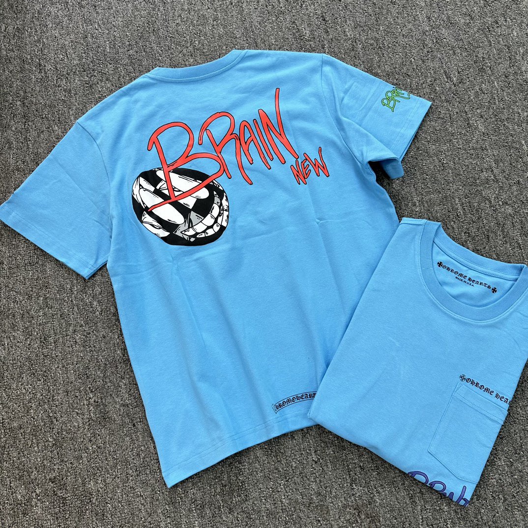 CHROME HEARTS クロムハーツ × マッティボーイ CHROME HEARTS × MATTY BOY BRAIN NEW T-SHIRT BLUE Tシャツ ロゴ グラフィック プリント 半袖 胸ポケット ポケT カットソー L ブルー 青/