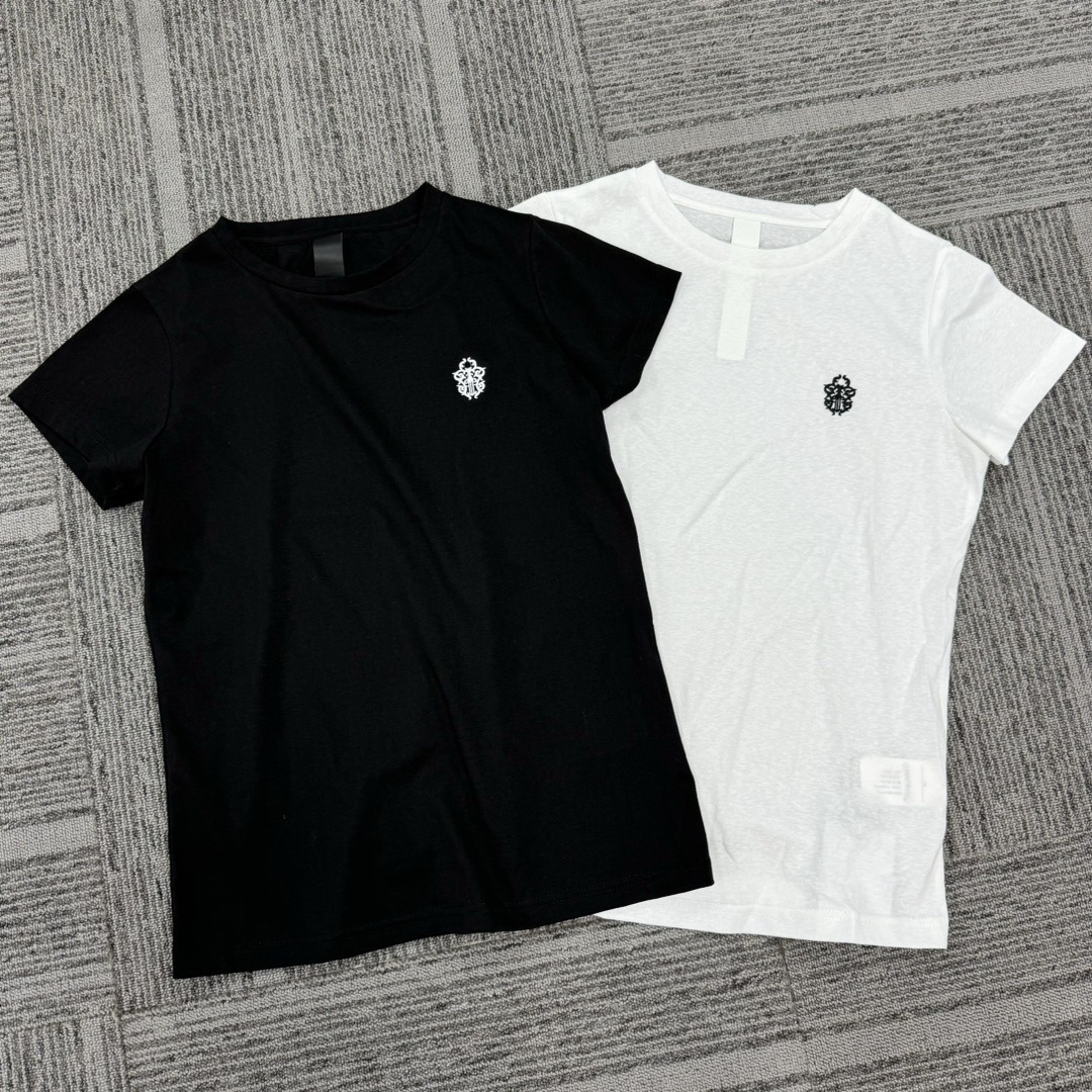 CHROME HEARTS クロムハーツ短剣刺繍入り黒半袖Tシャツ