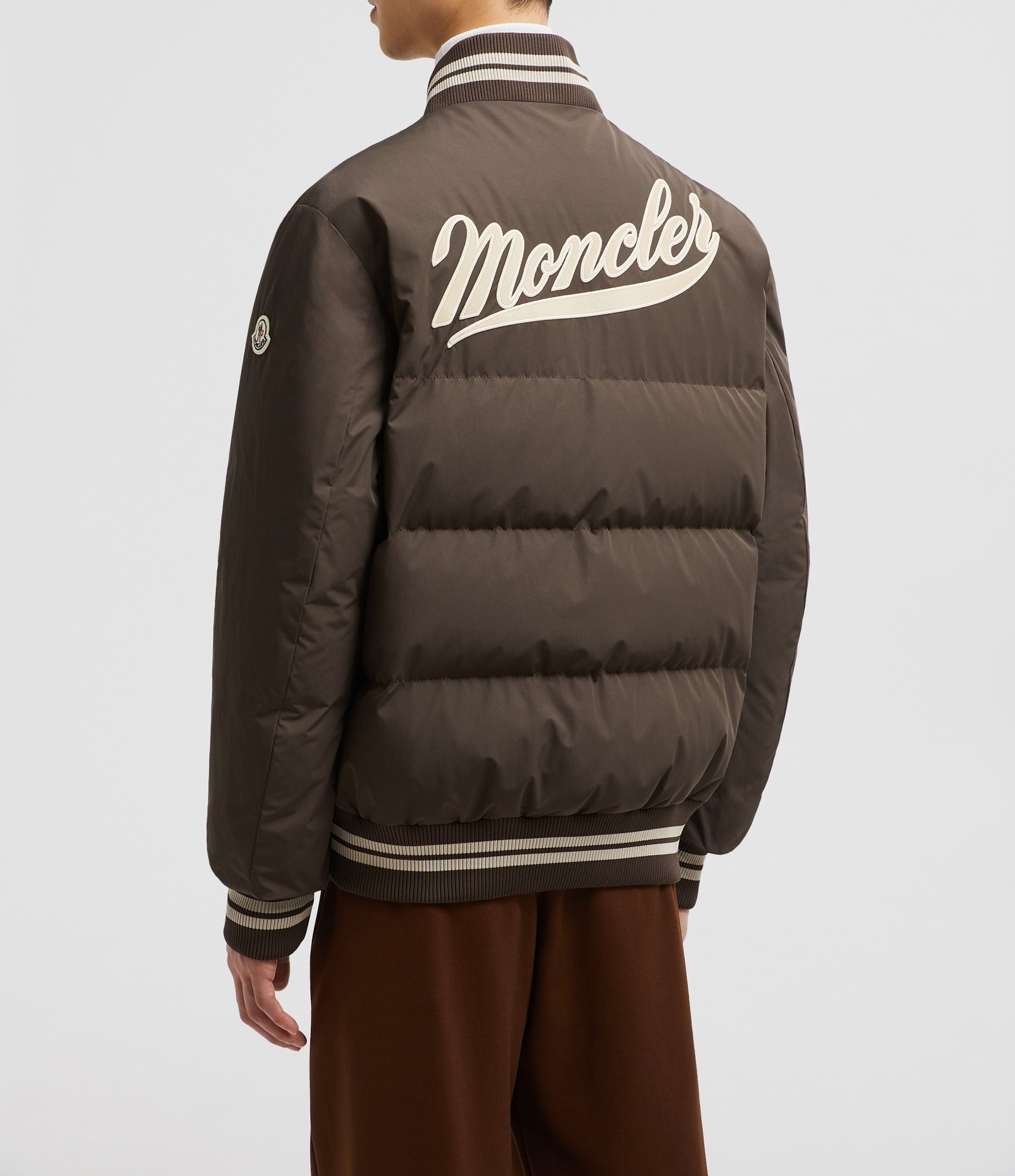 【MONCLER】（モンクレール） 2024春夏 ロゴ入り ボンバーダウンジャケット LATELTIN