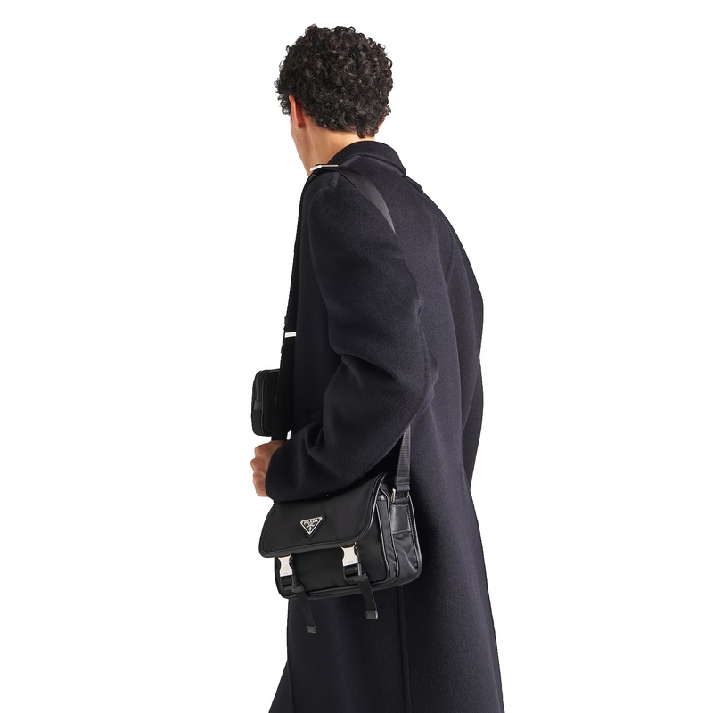 Re-Nylon xサフィアーノレザー ショルダーバッグ