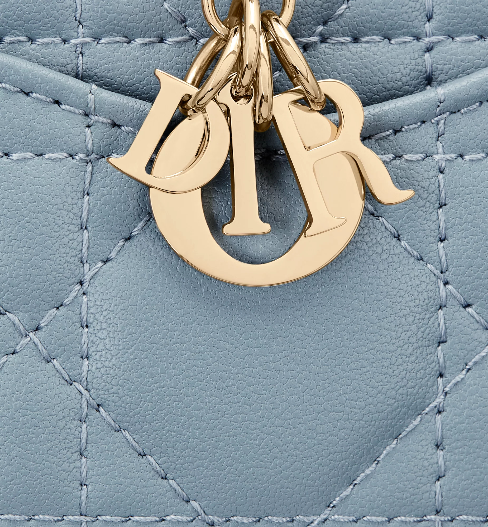 ディオール 　Lady Dior Cosmos ジップ カードホルダー　カナージュ ラムスキン