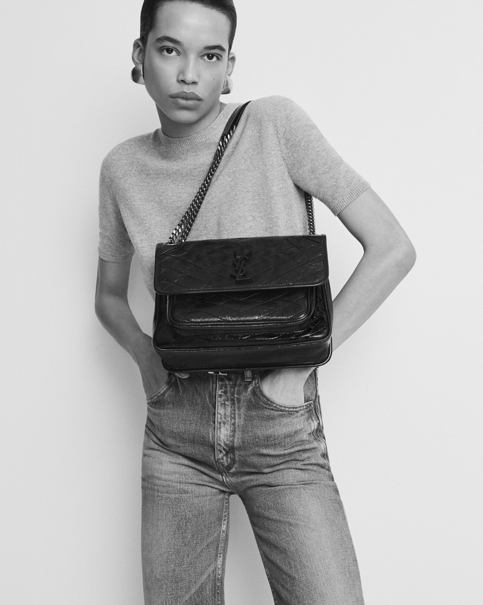 Saint Laurent なし☆モノグラム エンベロープ チェーンウォレット