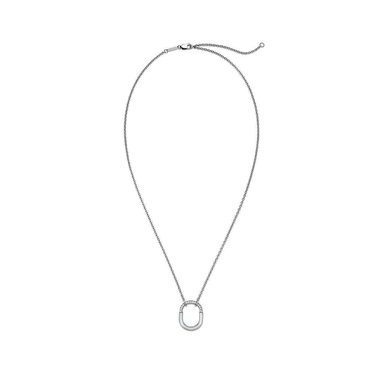 ティファニー ロック スモール ペンダント ホワイトゴールドにダイヤモンドをセッティング