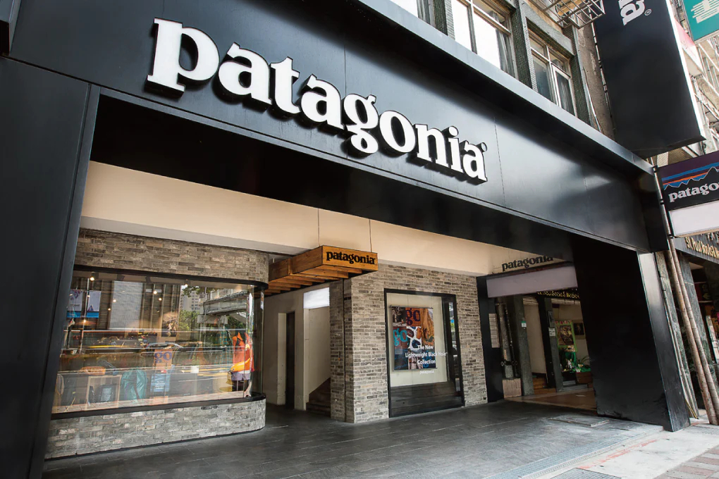 PATAGONIA / パタゴニア メンズダウンジャケット 84674
