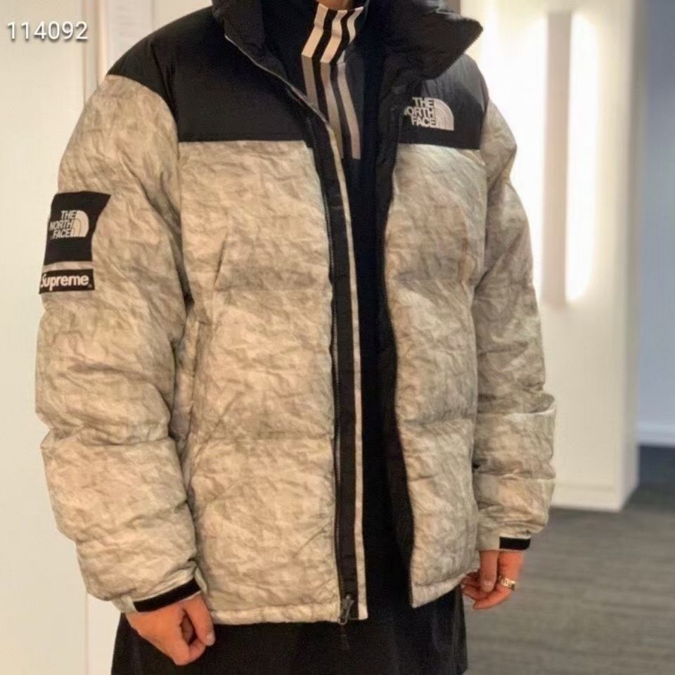 【The North Face × Supreme】【全国送料無料】数量限定発売  ダウンジャケット