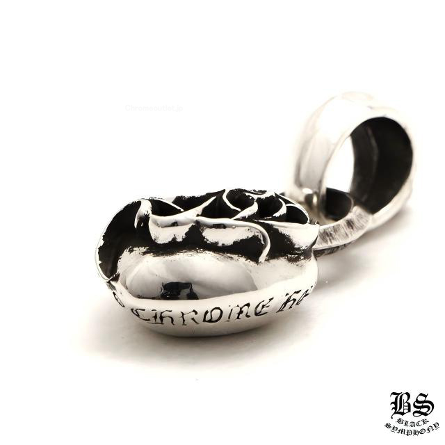 クロムハーツ ハートペンダント with プレーンベイル