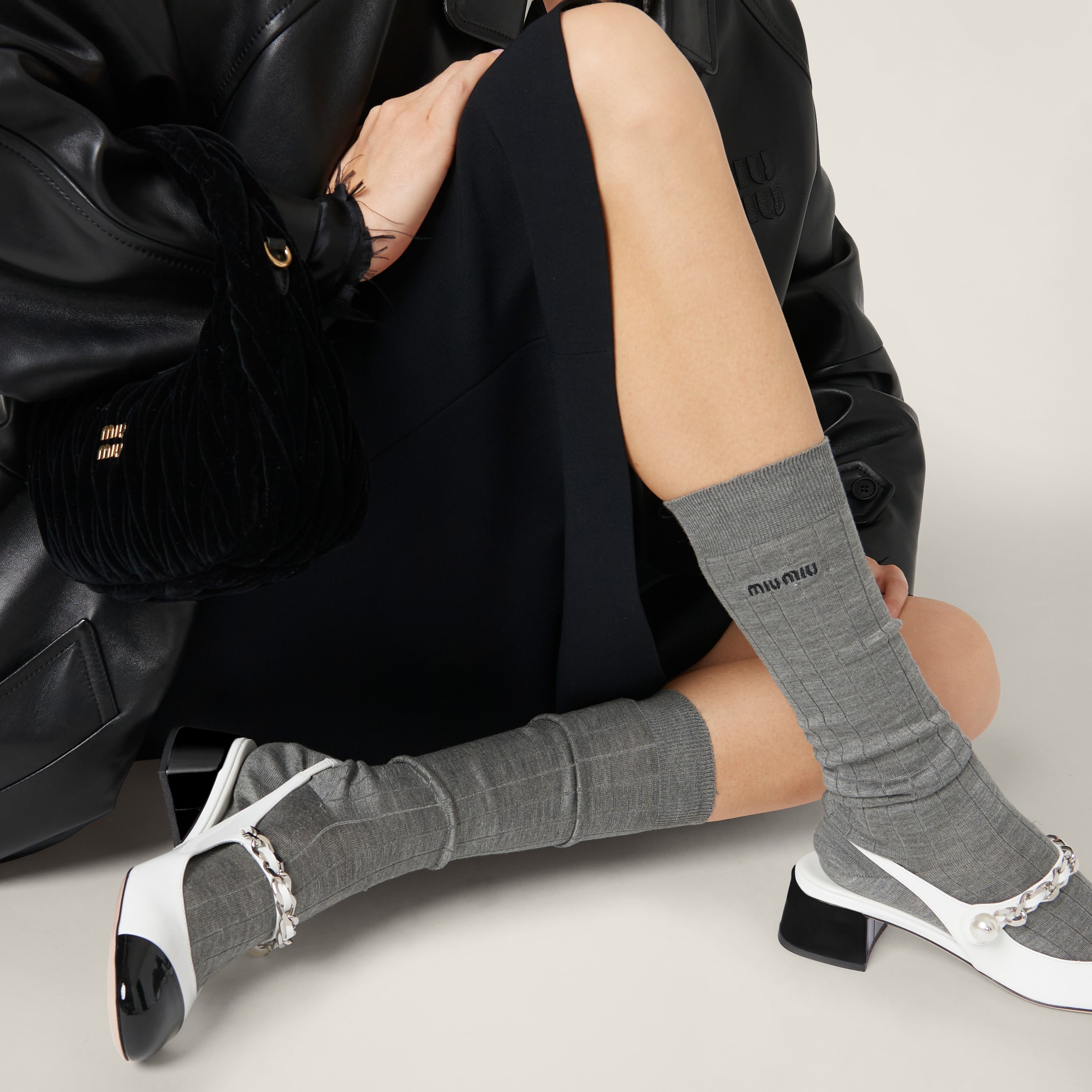 ツートーン パテントレザー スリングバックパンプス