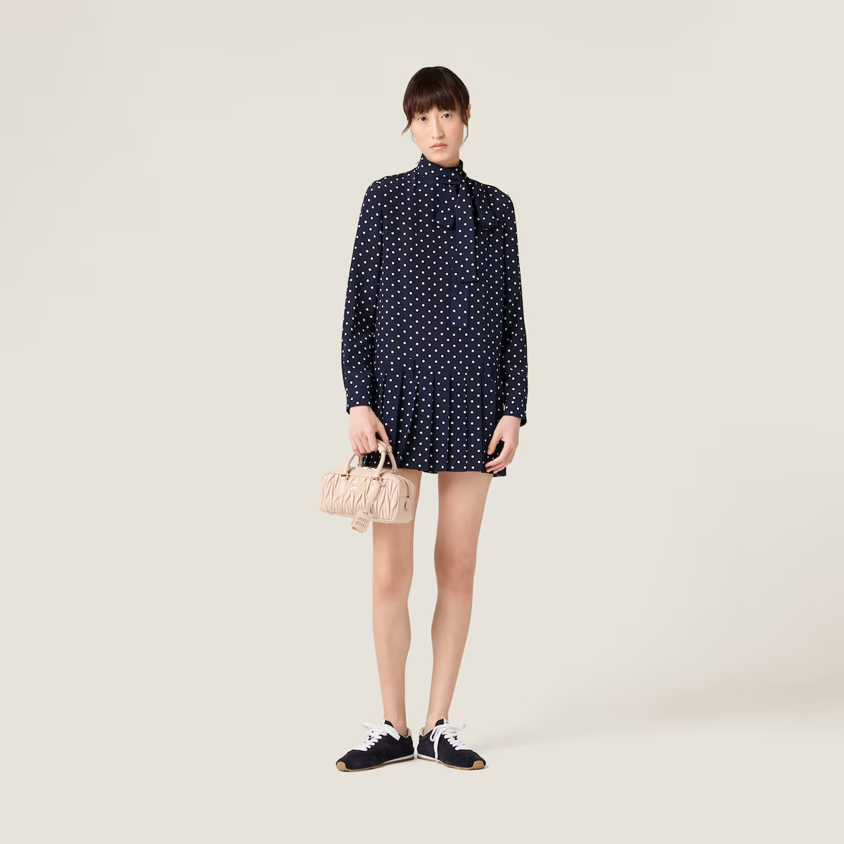 【MIU MIU】アルカディ マテラッセレザー バッグ  レギュラー レギュラー