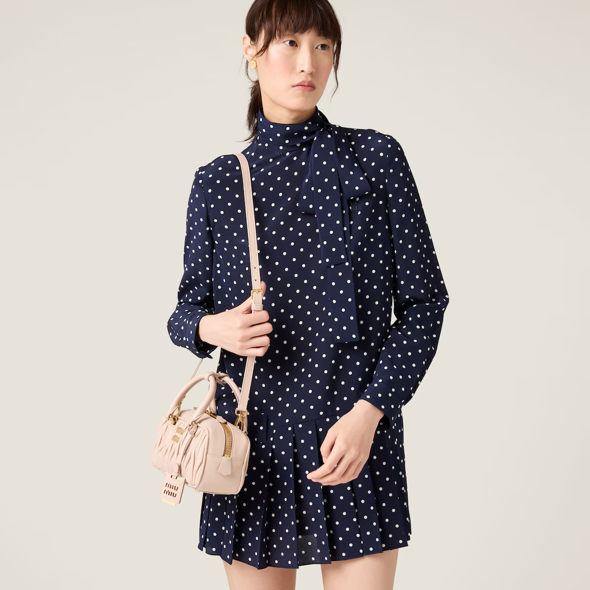 【MIU MIU】アルカディ マテラッセレザー バッグ  レギュラー レギュラー