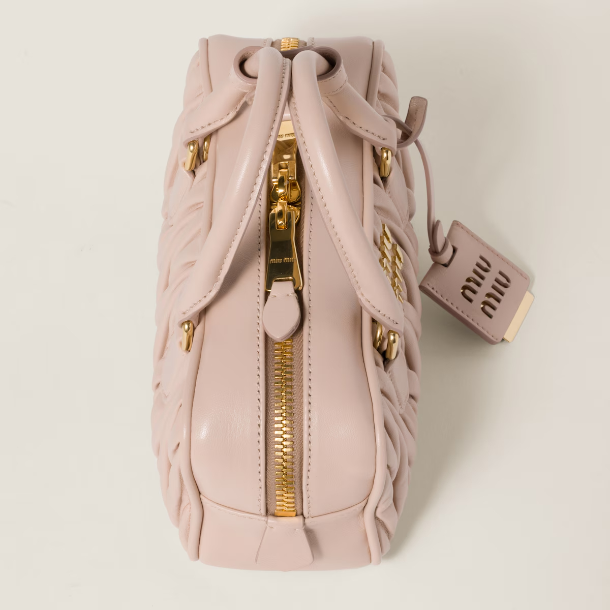 【MIU MIU】アルカディ マテラッセレザー バッグ  レギュラー レギュラー