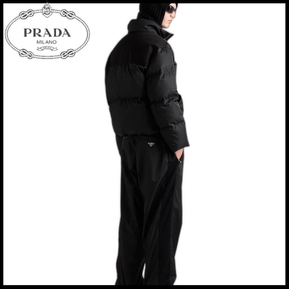 【PRADA】ショート丈Re-Nylonダウンジャケット