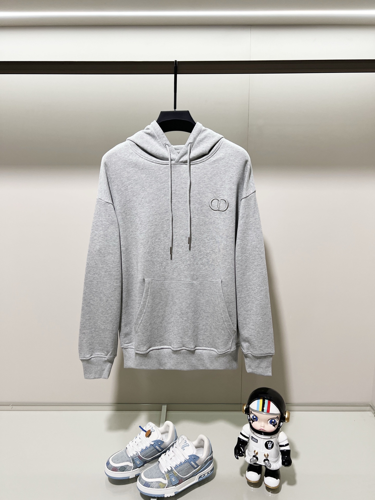 【DIOR】（ディオール ）パーカー 即日出荷 ご好評に付き再入荷！
