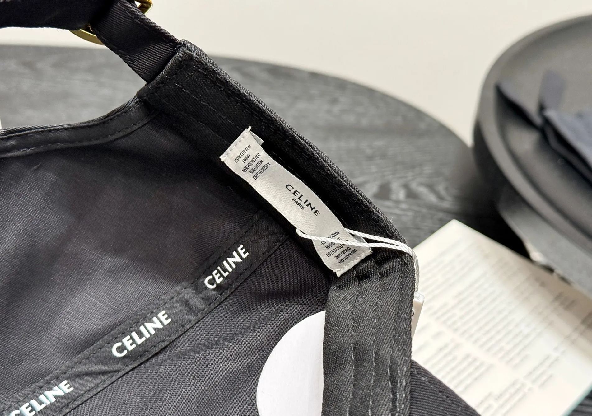 CELINE  セリーヌ ベースボールキャップ コットン男女兼用