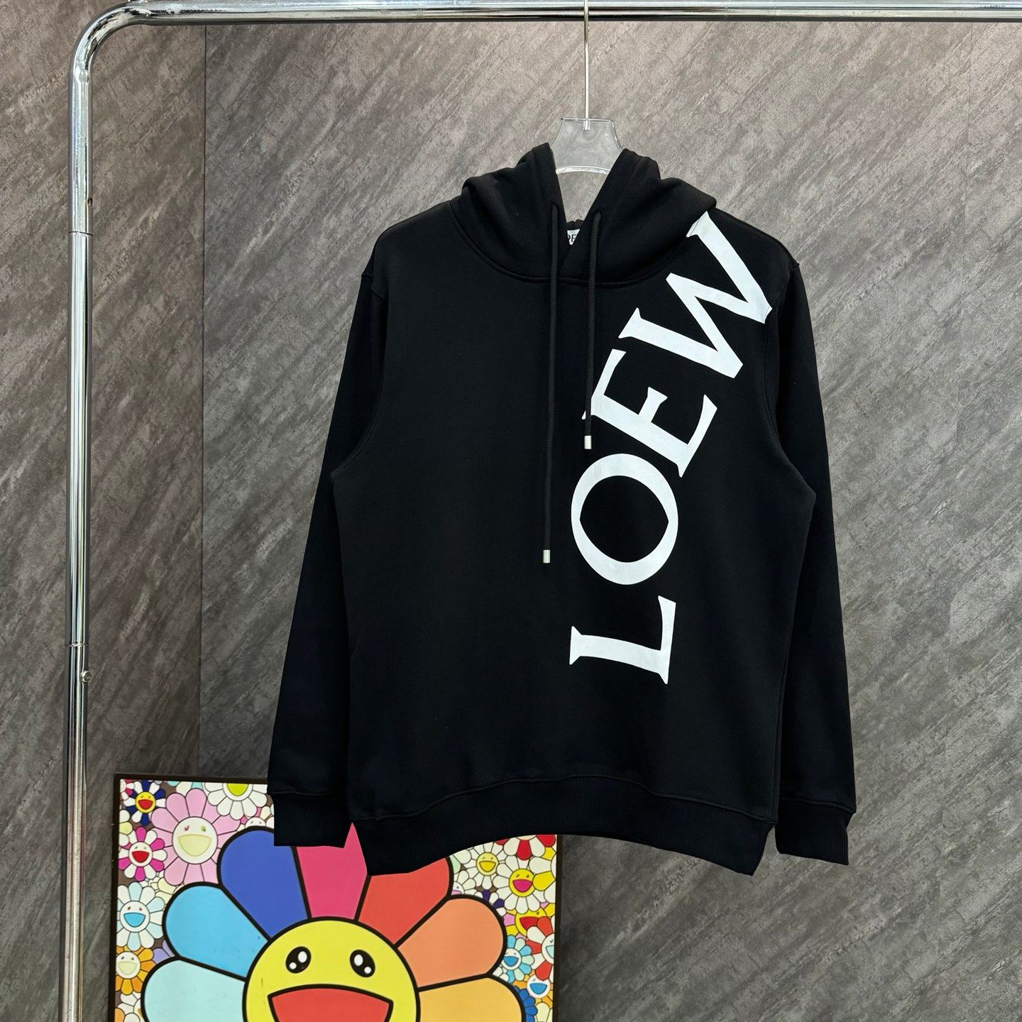 【 LOEWE旗艦店】ロエベ-ご好評に付き再入荷！！