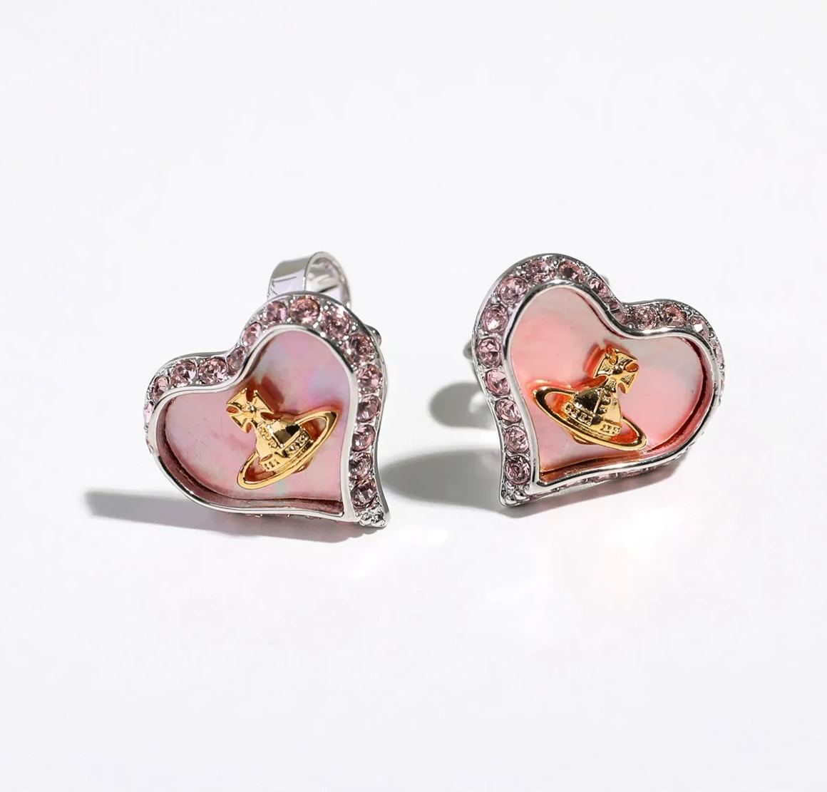 Vivienne Westwood(ヴィヴィアンウエストウッド)【新品】ヴィヴィアンウエストウッド オーブ ハート ジェルピアス ピンク