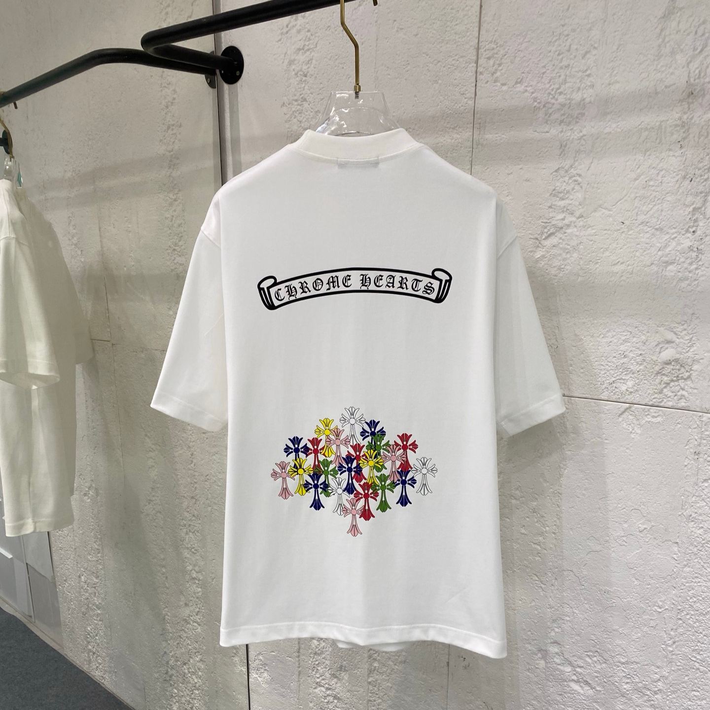 【ストリート感抜群】Chrome Hearts/クロムハーツ 2026夏限定 クロスデザイン半袖Tシャツ ブラック/ホワイト HT-26S06