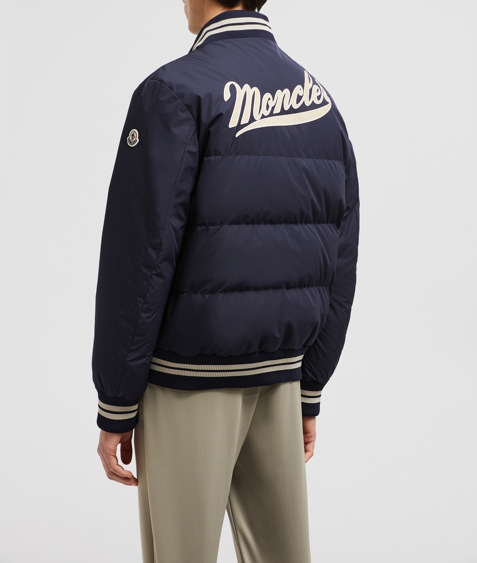 【MONCLER】（モンクレール） 2024春夏 ロゴ入り ボンバーダウンジャケット LATELTIN