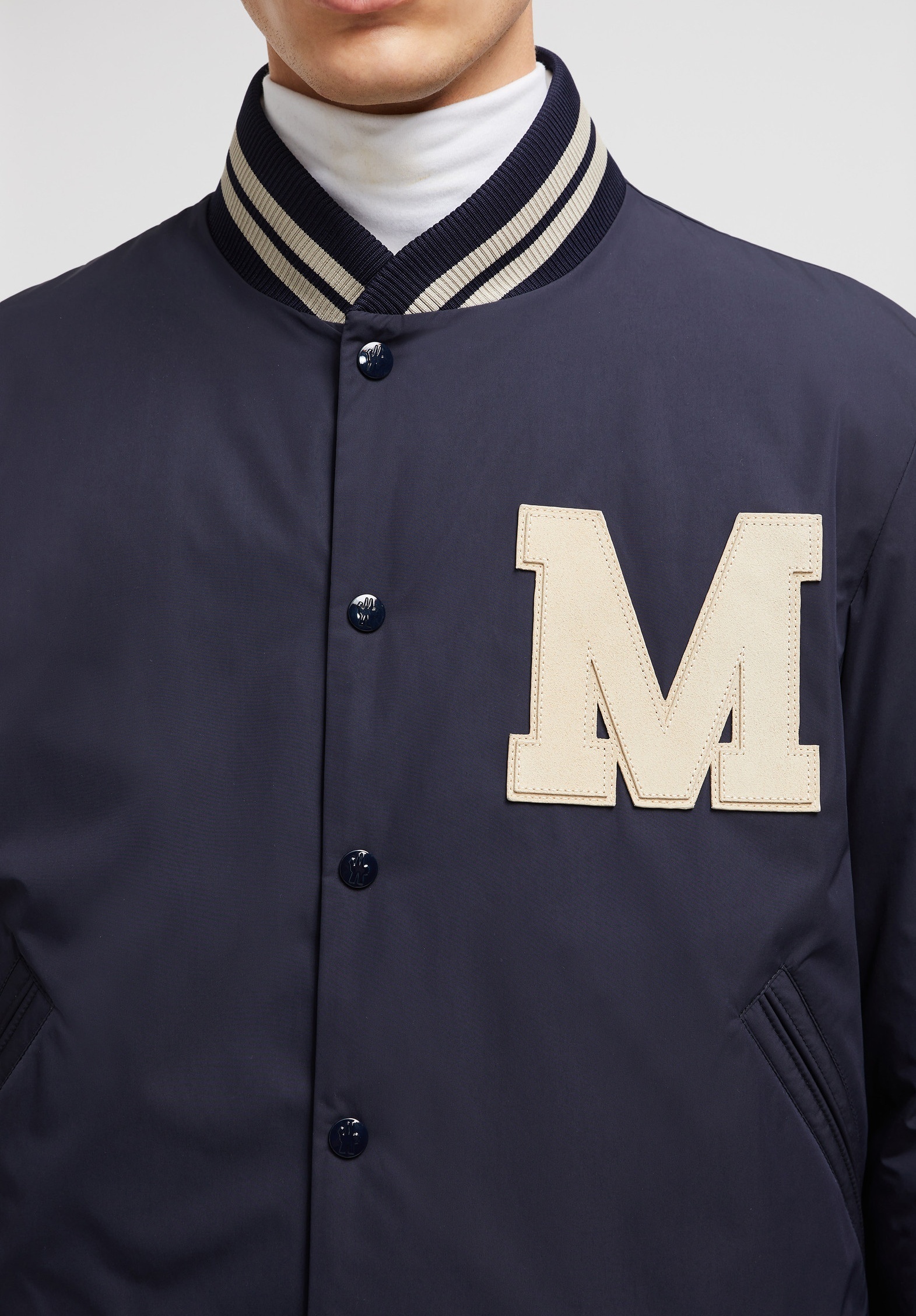 【MONCLER】（モンクレール） 2024春夏 ロゴ入り ボンバーダウンジャケット LATELTIN