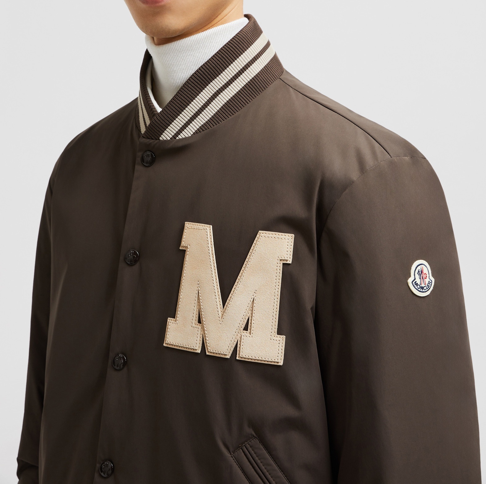 【MONCLER】（モンクレール） 2024春夏 ロゴ入り ボンバーダウンジャケット LATELTIN