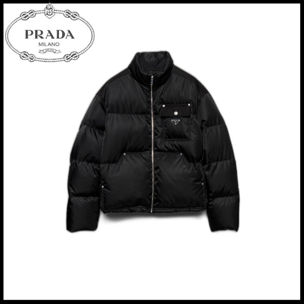 【PRADA】ショート丈Re-Nylonダウンジャケット