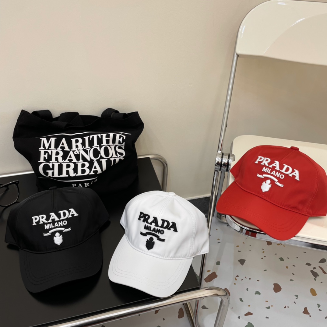 【PRADA】Re-Nylon ベースボールキャップ