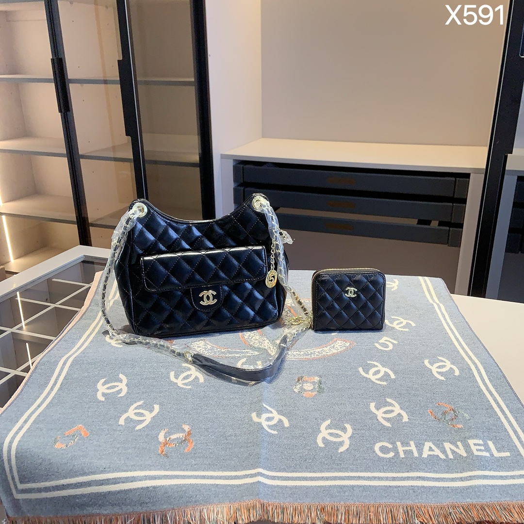 CHANEL シャネルギフトセット 3点 セット hoboバック＋財布＋マフラー