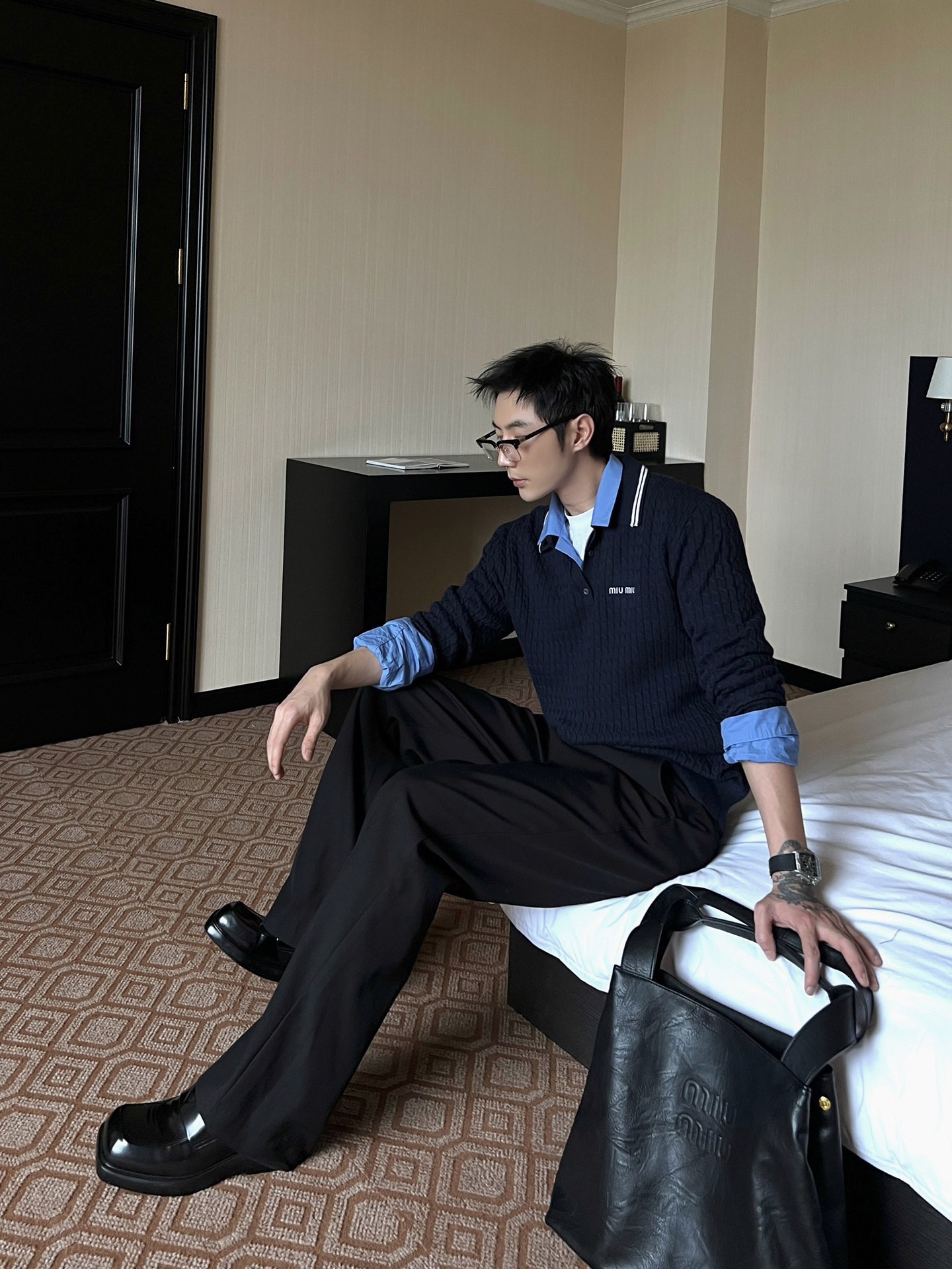  Miu Miu2024秋冬 小刺繍テディベアラウンドネックニットセーター男女兼用