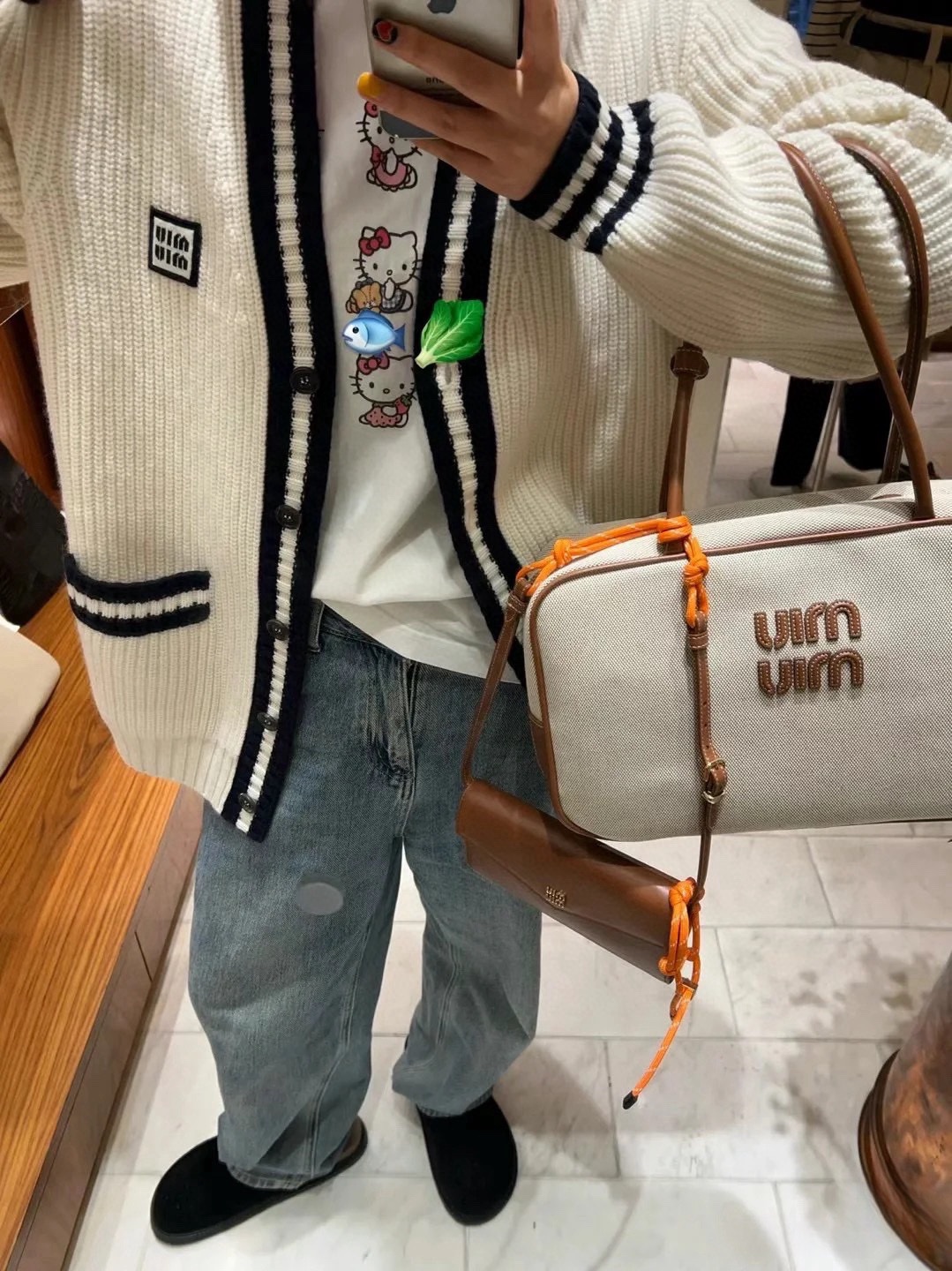 MiuMiu（ミュウミュウ）ロゴ入りカラーコンビカーディガンニット