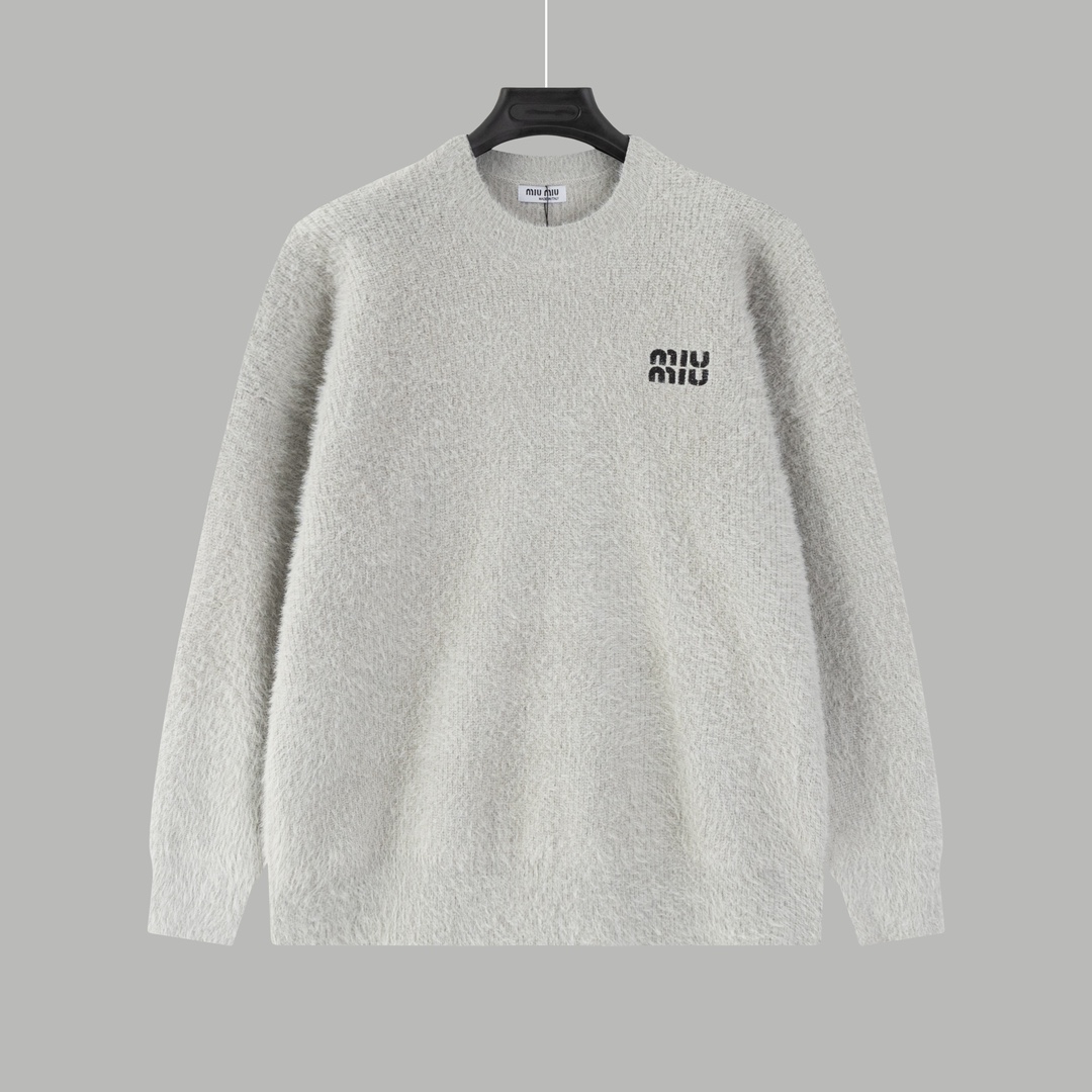 MIUMIU（ミュウミュウ）モヘア素材 ラウンドネックセーター