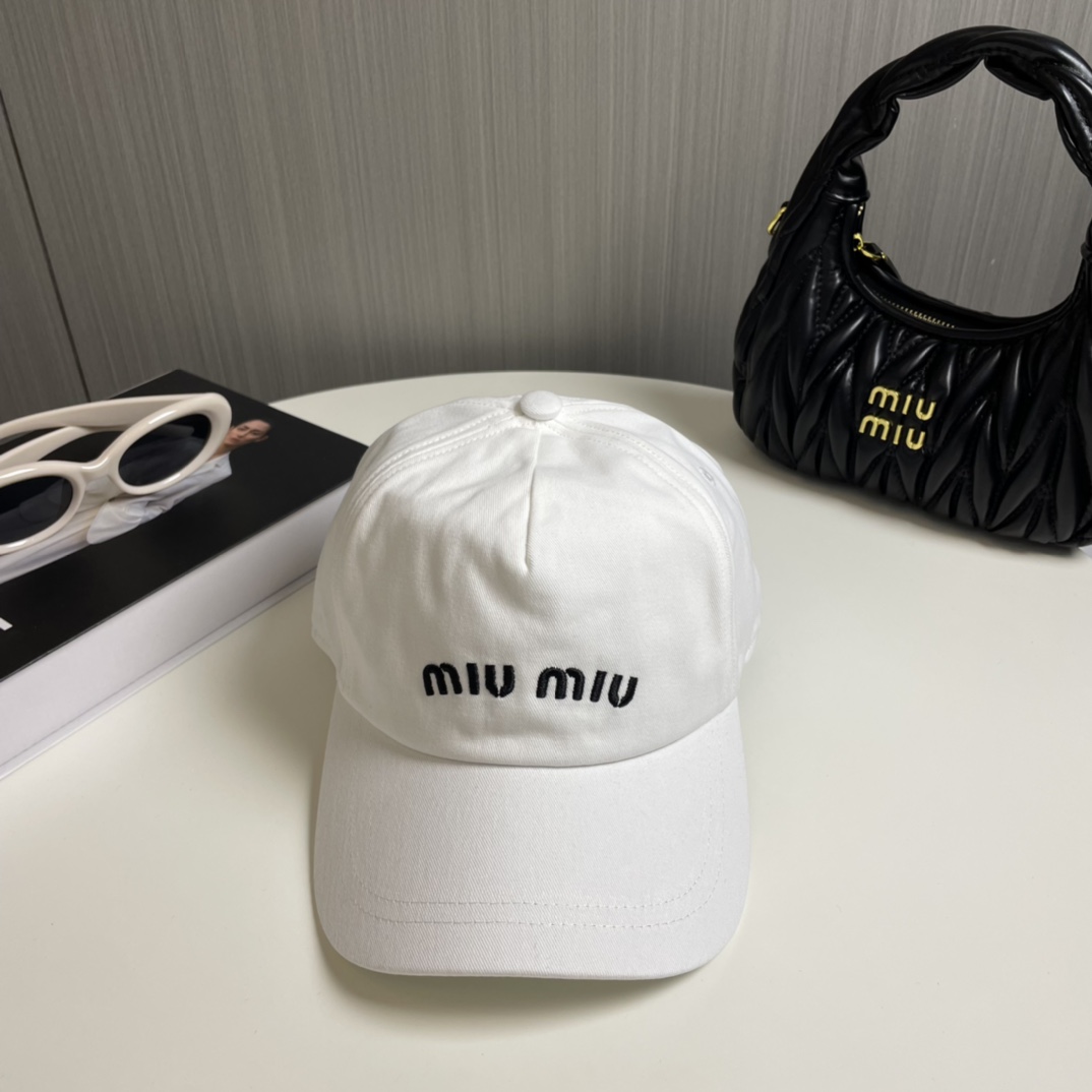 MiuMiu　Drill コットン*ベースボールキャップ