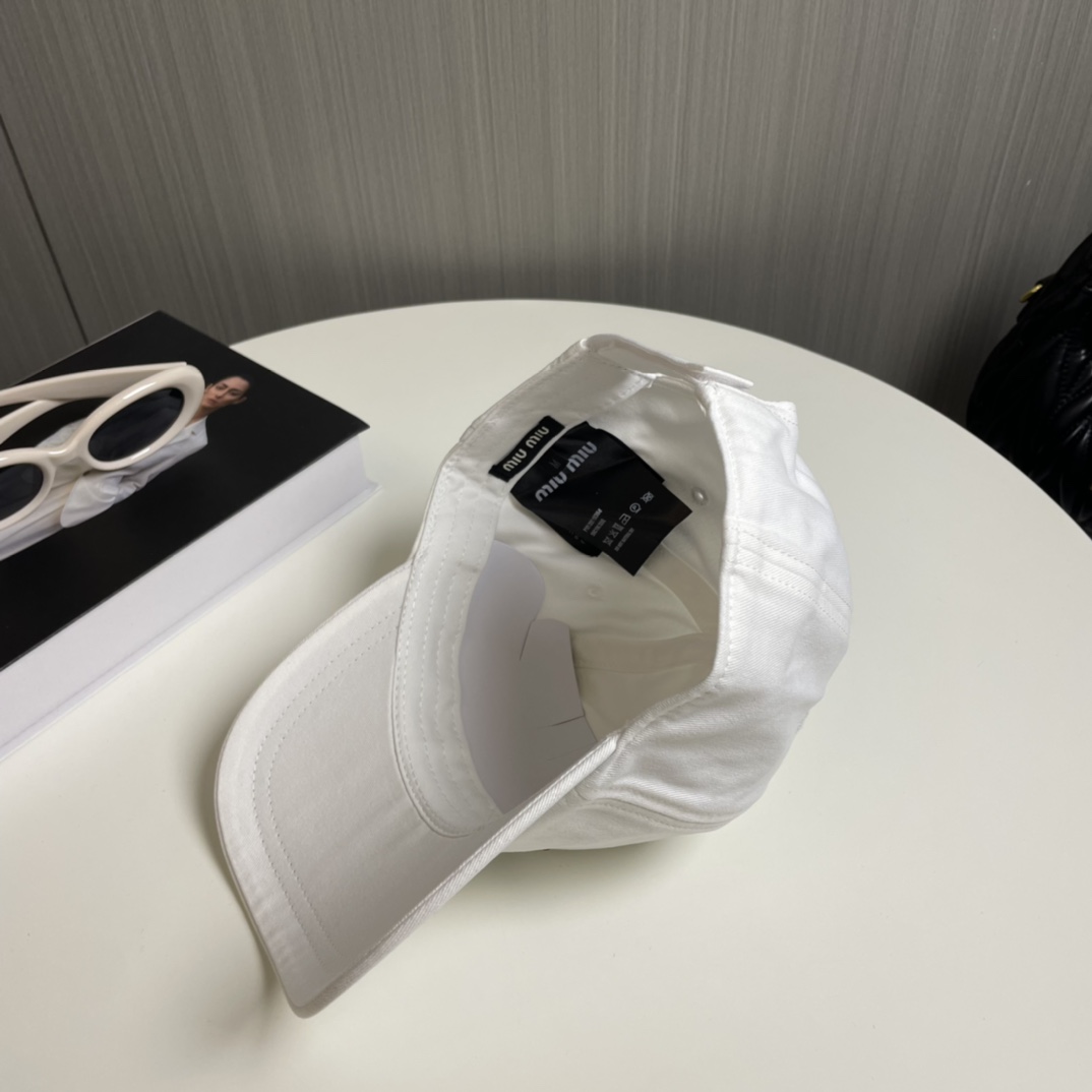 MiuMiu　Drill コットン*ベースボールキャップ