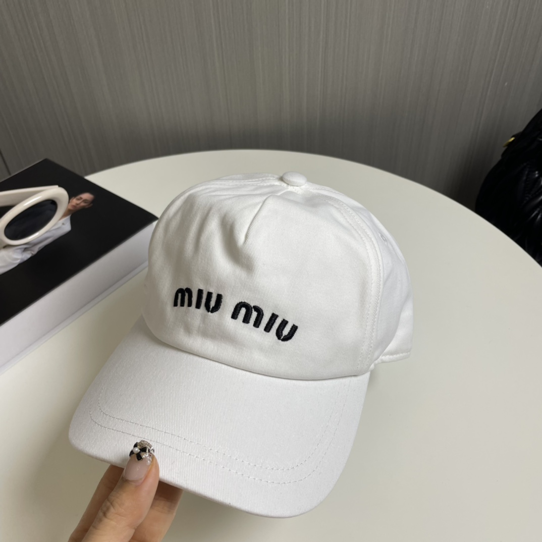 MiuMiu　Drill コットン*ベースボールキャップ