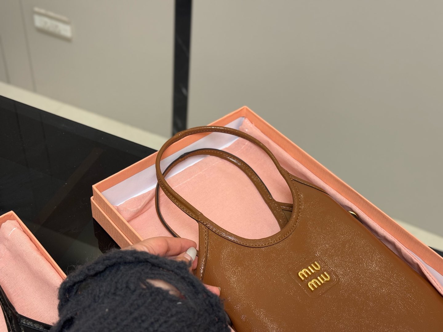 MIUMIU IVY ナプラック パテントレザーバッグ