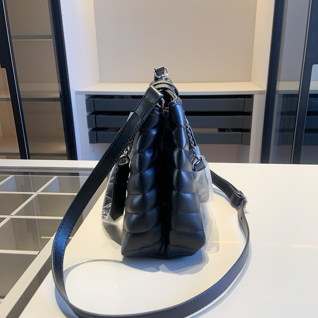 YSL イヴサンローラン ギフトセット 3点 セット　LOULOU トートバッグ＋ショルダーバッグ＋財布