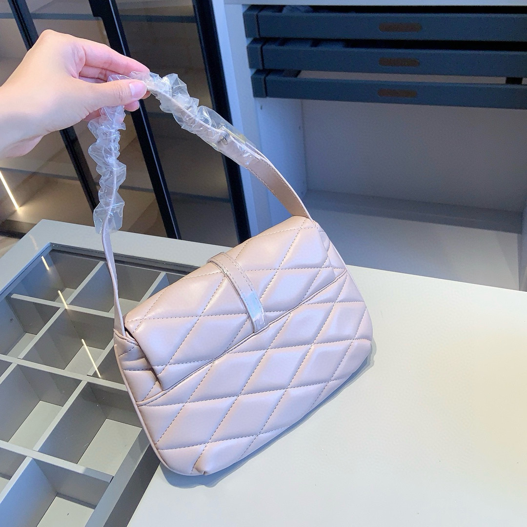 YSL イヴサンローラン ギフトセット 3点 セット　Le 57 キルティング トートバッグ＋パリ チェーンレザーショルダーバッグ＋財布