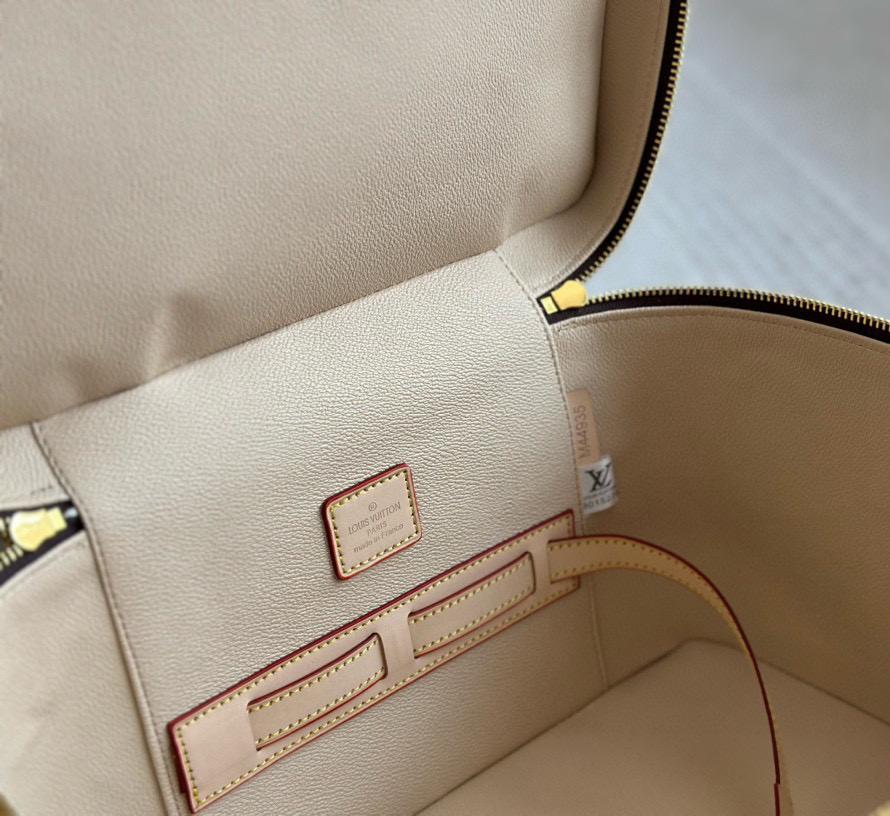 LOUISVUITTON ★ニース・ミニ モノグラム メイクポーチ★バニティ