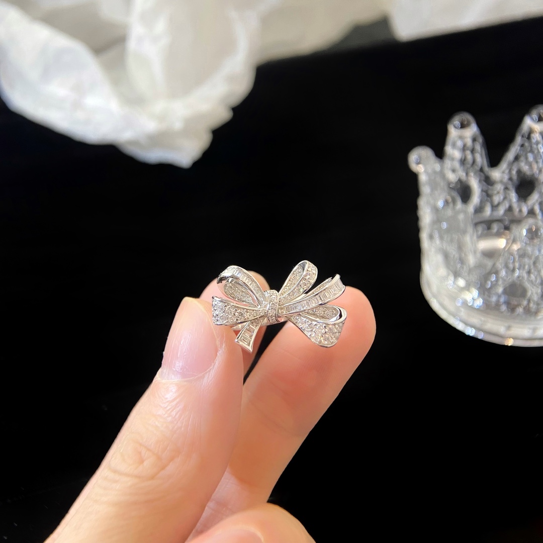 GRAFF グラフ ティルダズ ボウ ダブルノット ダイヤモンド リング