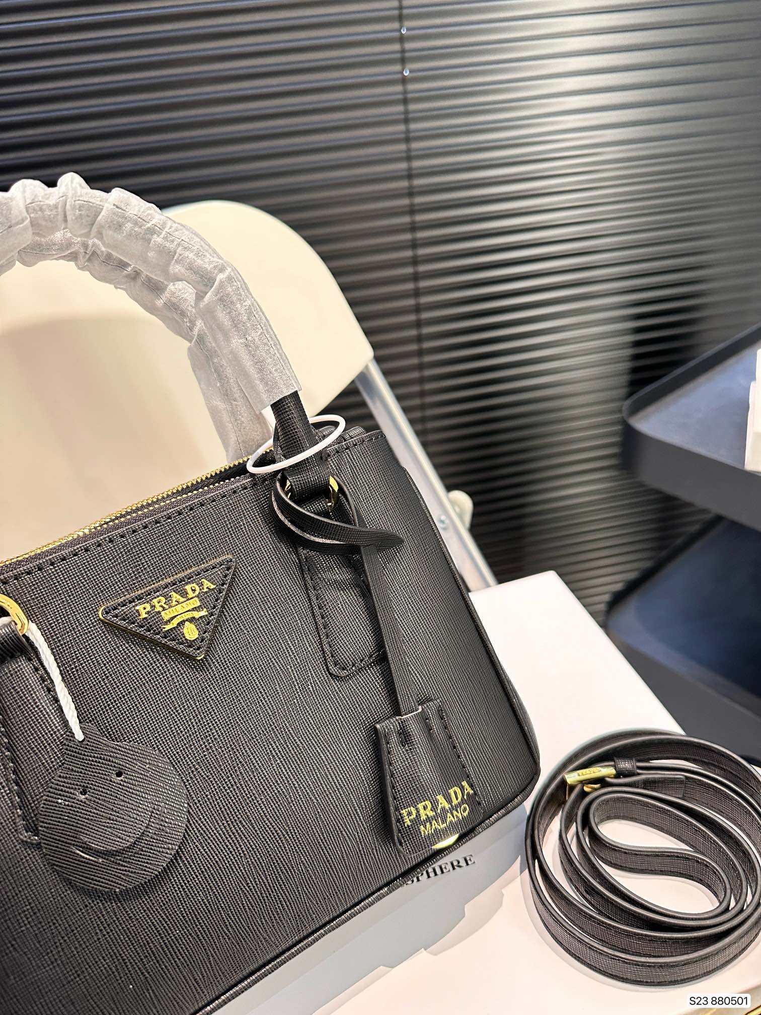 PRADA ガレリア サフィアーノレザー スモールバッグ