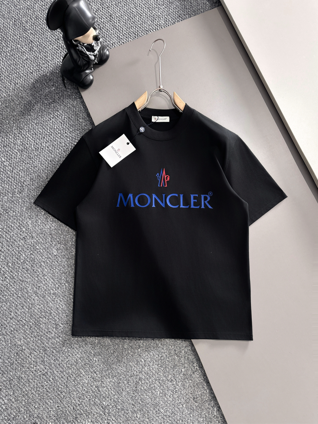 MONCLER Tシャツ H0200